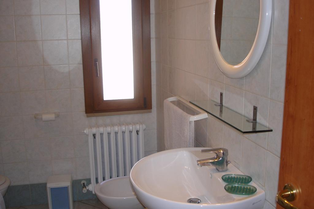 La Corte Apartment Pisa Luaran gambar